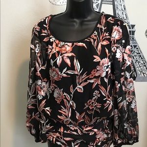 White House Black Market  flower Blouse  Sz 14P  NWT